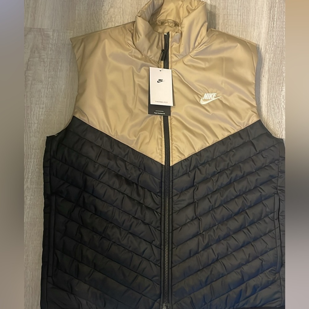 Nike Men's Black and Tan Puffer Vest